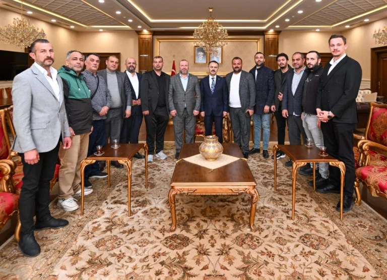 Roman Dernekleri Konfederasyonu’ndan Vali Aktaş’a ziyaret