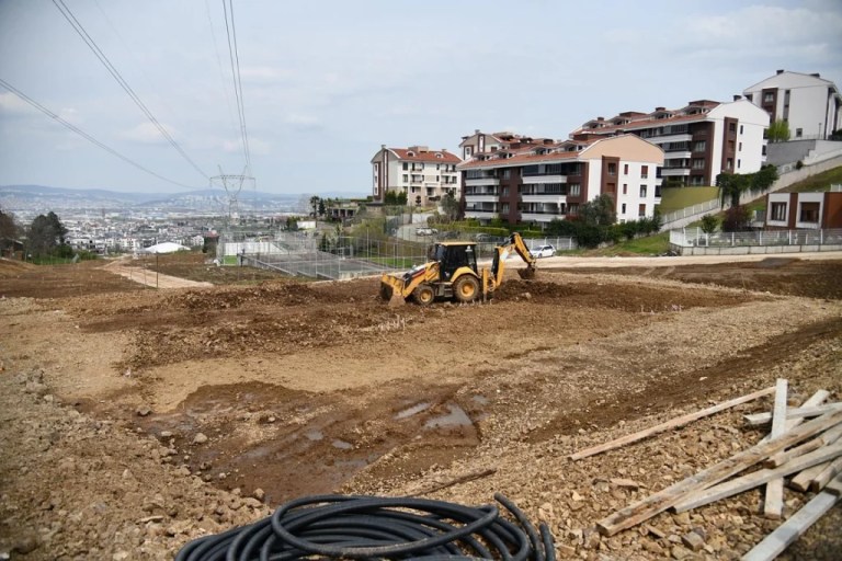 Başiskele’de Dev Projeler Yükseliyor