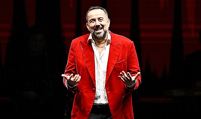 Ata Demirer’den Umut Dolu Film Müjdesi