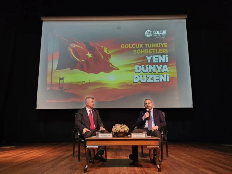 Gölcük’te ‘Yeni Dünya Düzeni’ Söyleşisi