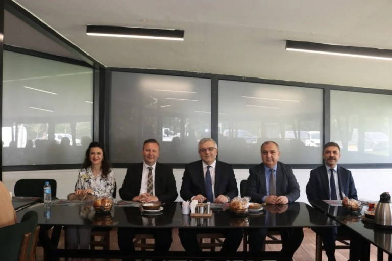 Anne adayları ilk Anneler Günü’nü kutladı