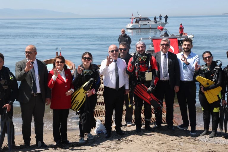 Darıca’da denizler için örnek seferberlik