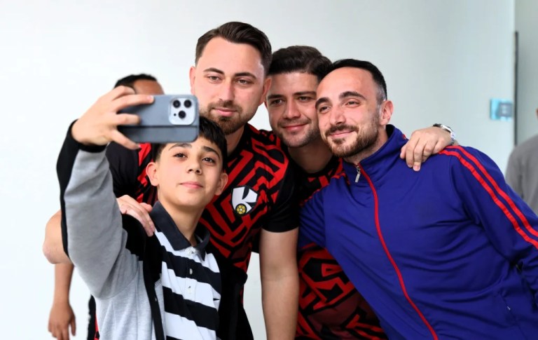 Kadim Futbol Ekibi EnFest’te gençlerle buluştu