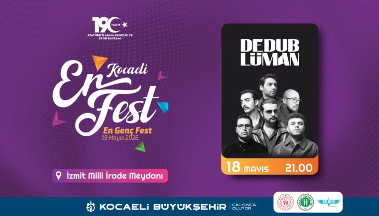 Dedublüman EnFest sahnesinde