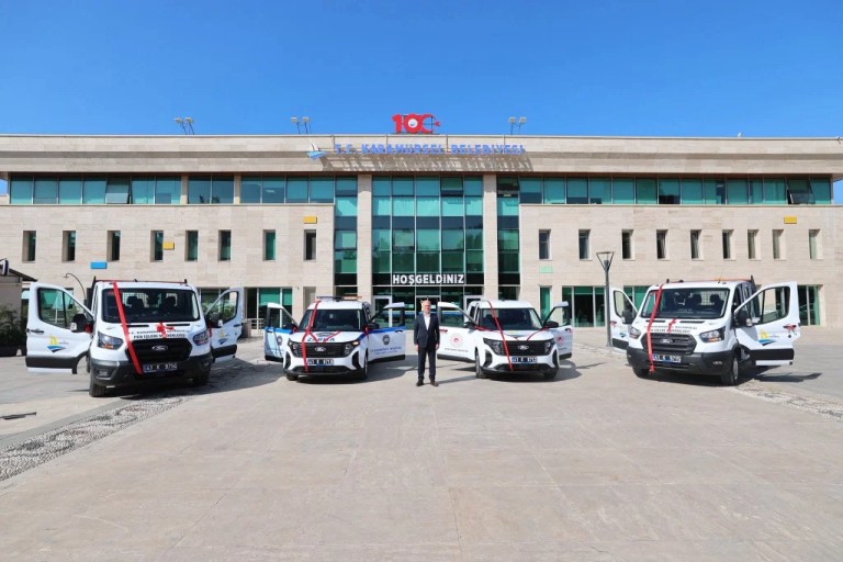 Karamürsel Belediyesi hizmet gücünü artırdı