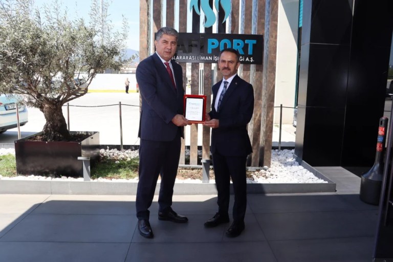 Vali Aktaş’tan Safiport’a sürpriz ziyaret