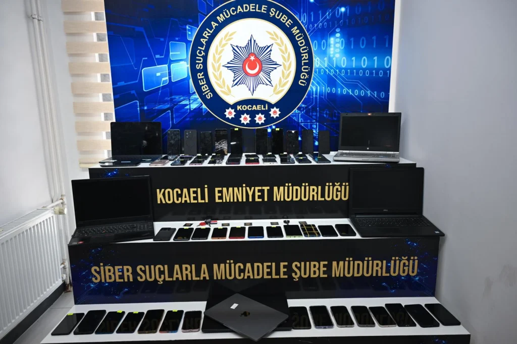 Siber dolandırıcılık şebekesine dev operasyon!
