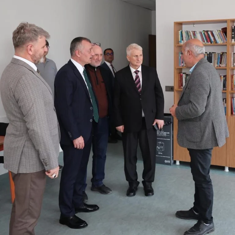 Başkan Büyükakın’dan gençlere kritik mesajlar