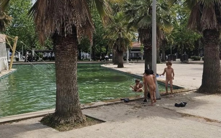 Süs havuzu çocuklara tehlike saçıyor!