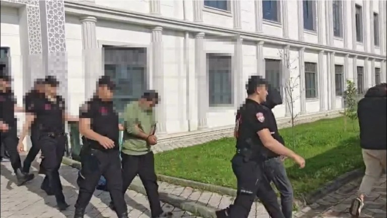 Kocaeli’de 8 zehir taciri tutuklandı!