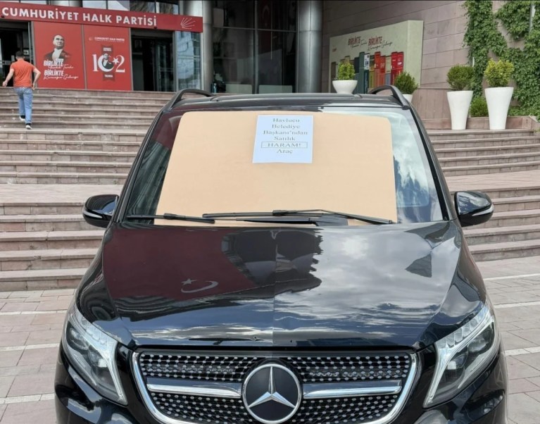 CHP’de araç krizi büyüyor!