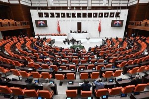 12 Vekil İçin Dokunulmazlık Fezlekeleri