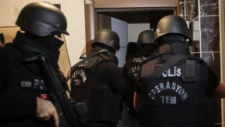 Kocaeli’de tefecilik ve rüşvet operasyonu!