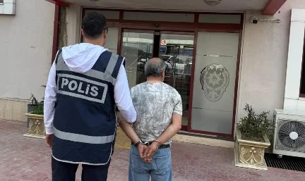 Ruhsatsız Silahlı Firari Yakalandı!