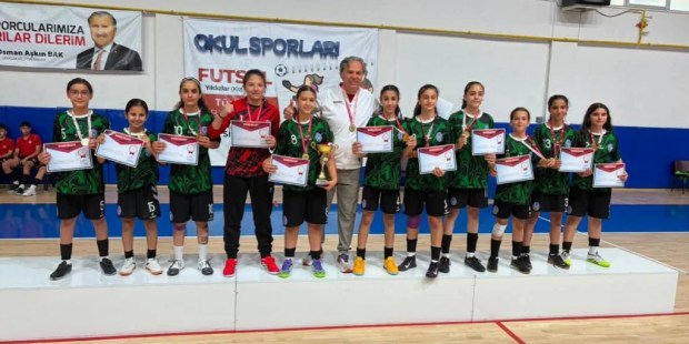 Petkim Ortaokulu Türkiye Şampiyonu