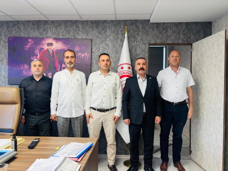 MHP DİLOVASI İLÇE TEŞKİLATINDAN DİLOVASI GÜMRÜK MÜDÜRLÜĞÜ’NE ZİYARET