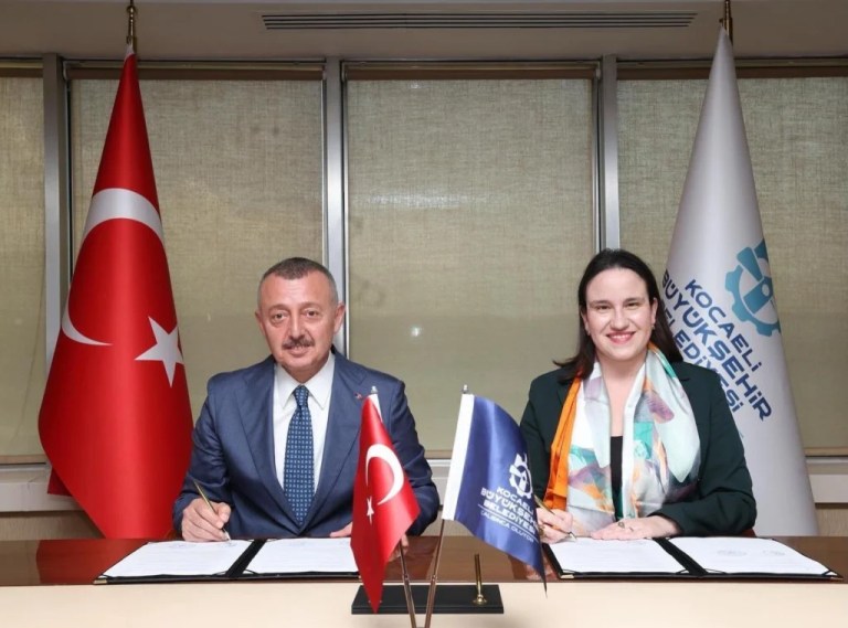 Kocaeli ve Novo Sarajevo kardeş şehir oldu