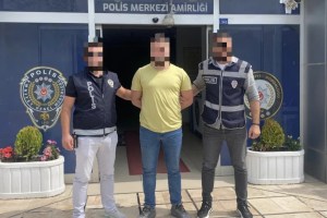 Firari hükümlü Kartepe’de kıskıvrak yakalandı!