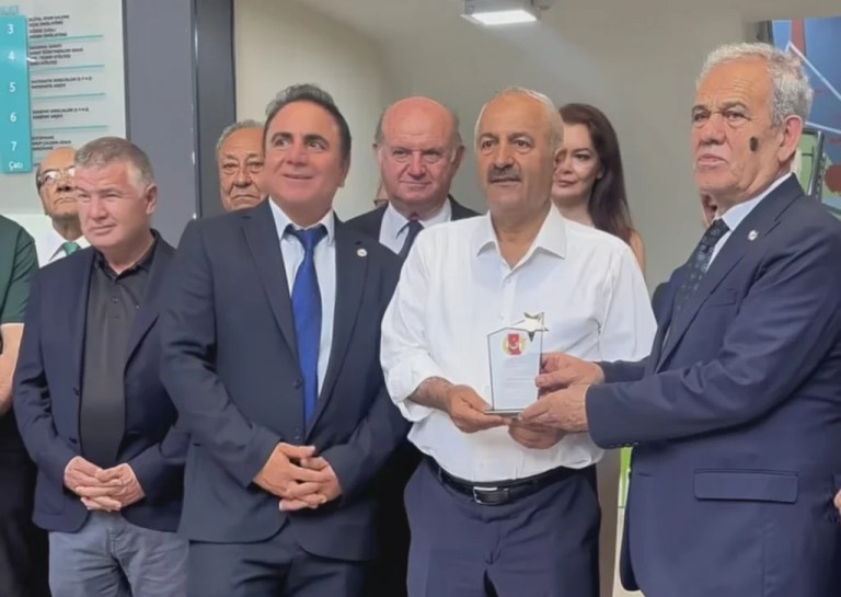 Gazeteciler Gebze’de mesleki sorunları masaya yatırdı