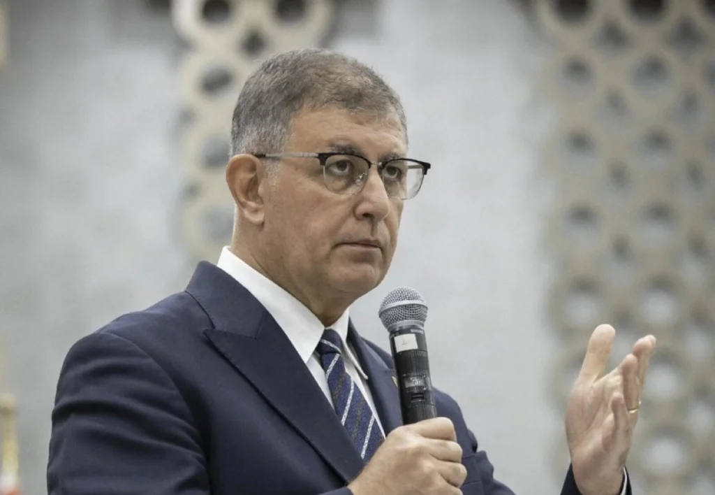Cemil Tugay CHP’den istifa etti