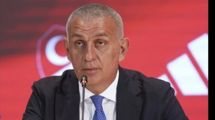 Başkan Hacıosmanoğlu’ndan Montella kararı