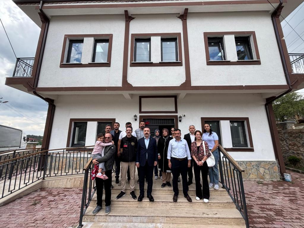 MHP Dilovası’ndan Tepecik Kütüphanesi’ne Kitap Desteği