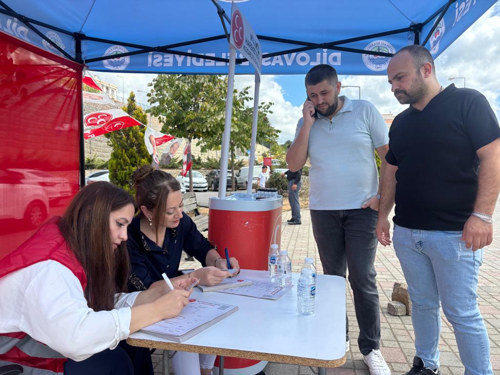 MHP Dilovası Teşkilatı Sahada: Köseler TOKİ’de Vatandaşlarla Buluştu
