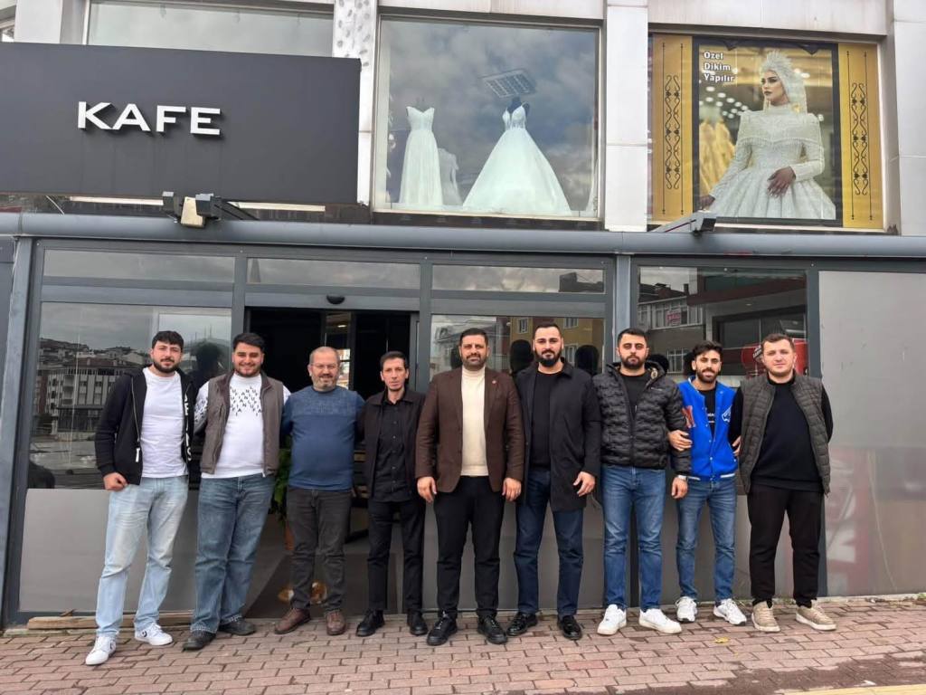 MHP DARICA İLÇE BAŞKANI YAVUZ FURUNCİ GENÇLERLE BULUŞTU: DESTEK SÖZÜ ALDI!