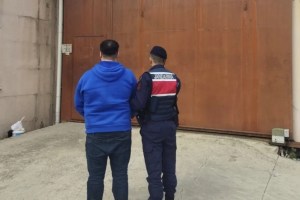 13 yıl cezası bulunan firari yakalandı!