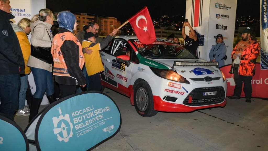 43. Kocaeli Rallisi İzmit'te başladı - 3. görsel