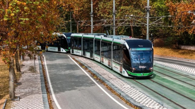 Akçaray günlük 85 bin yolcuyla rekor kırdı