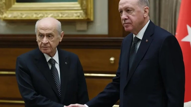 Bahçeli Cumhurbaşkanı Erdoğan için adaylık istedi