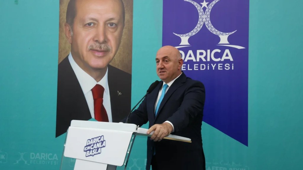 Başkan Bıyık muhtarlarla bir araya geldi