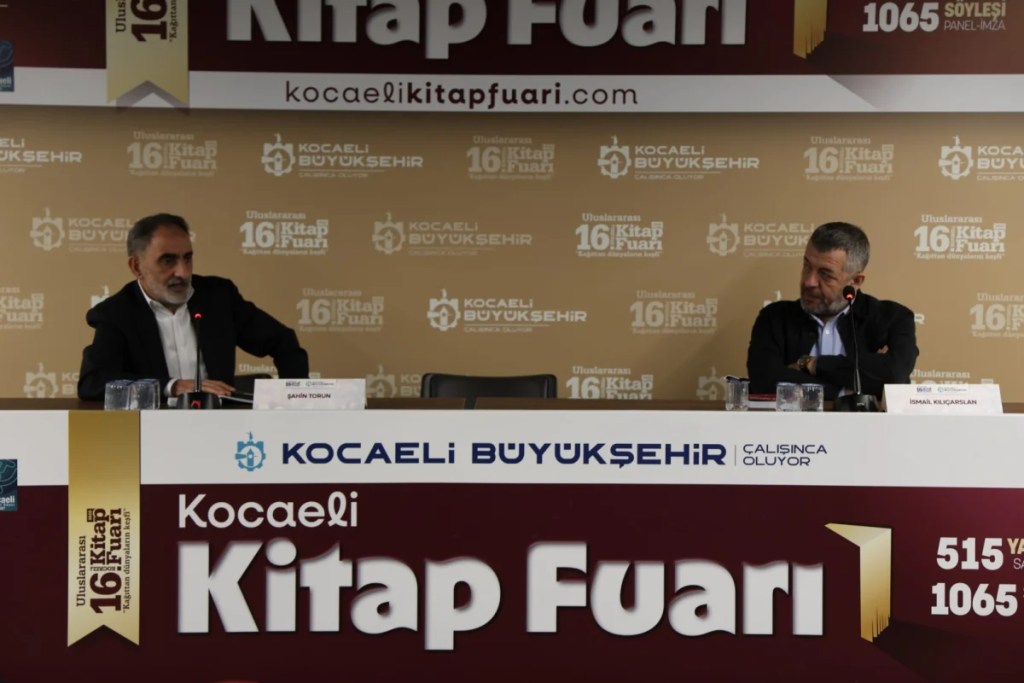 Büyükakın'ın Soyut Vatan vizyonu kitaplaştı