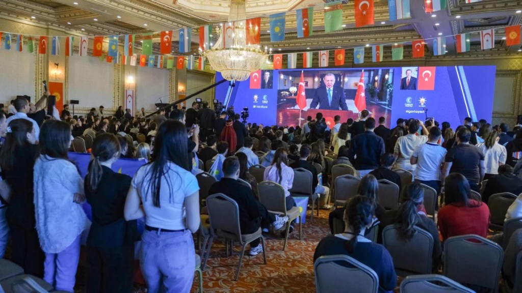 Cumhurbaşkanı Erdoğan'dan gençlere destek - 2. görsel