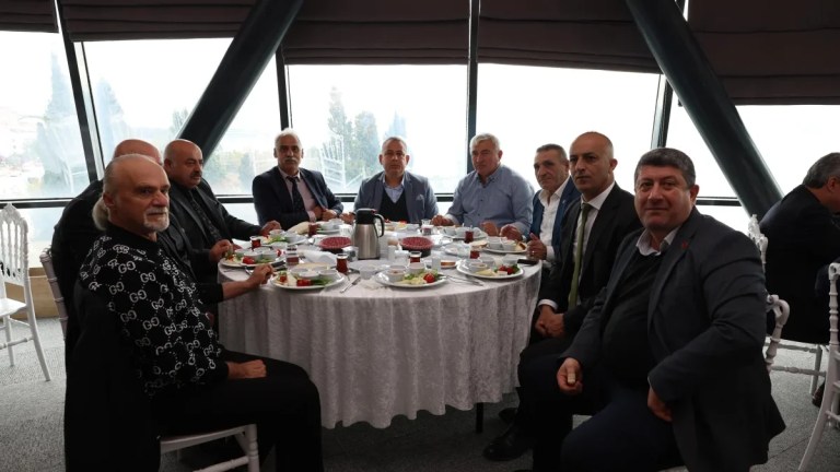 Derince’de muhtarlar buluşması yapıldı