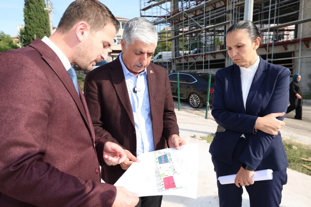 Dilovası'nda parklar modernize ediliyor - 2. görsel