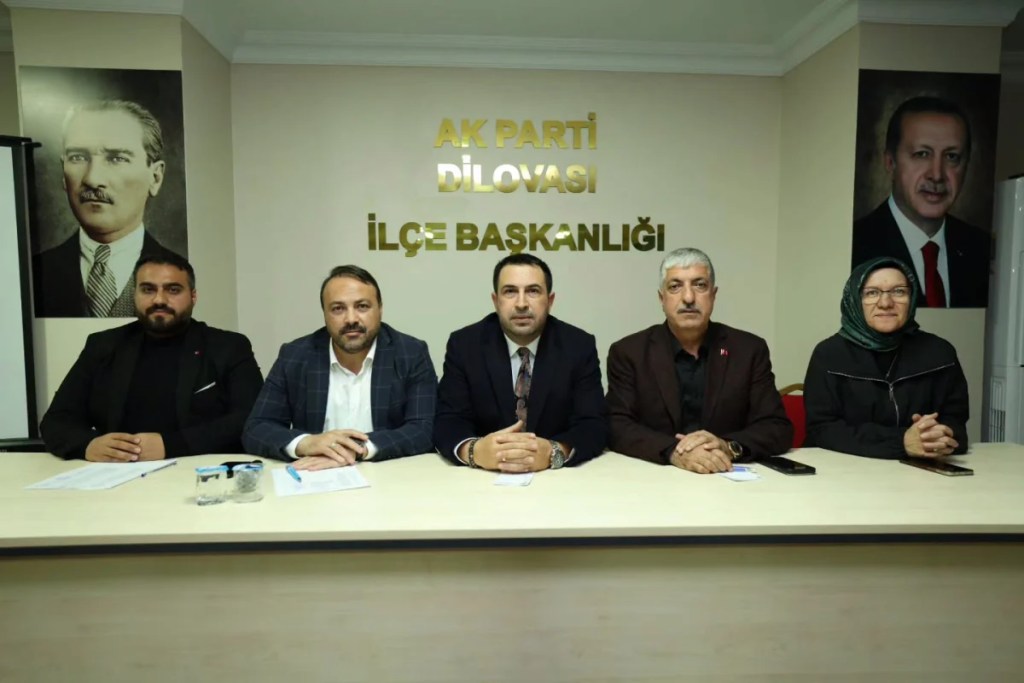 Dilovası'nda projeler teşkilatla masaya yatırıldı - 3. görsel