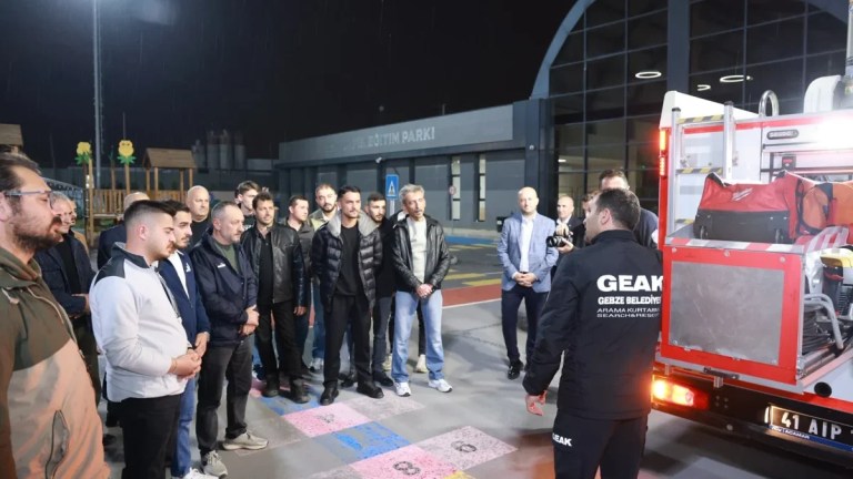Gebze’de 40 mahalleye afet timi kuruluyor