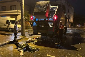 Gebze’de pazar yerlerinde temizlik mesaisi