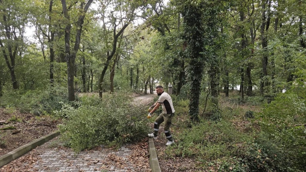 Gebze'nin köy mezarlıklarında bakım seferberliği - 3. görsel