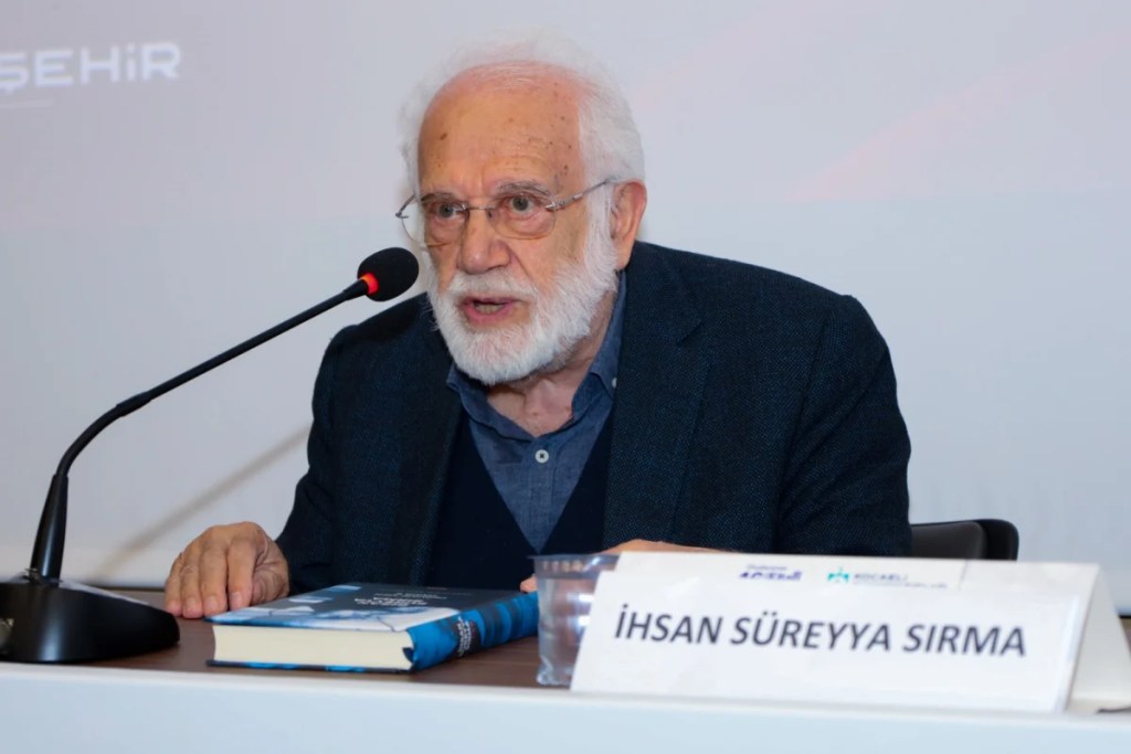 İhsan Süreyya Sırma Kitap Fuarı'nda konuştu - 2. görsel