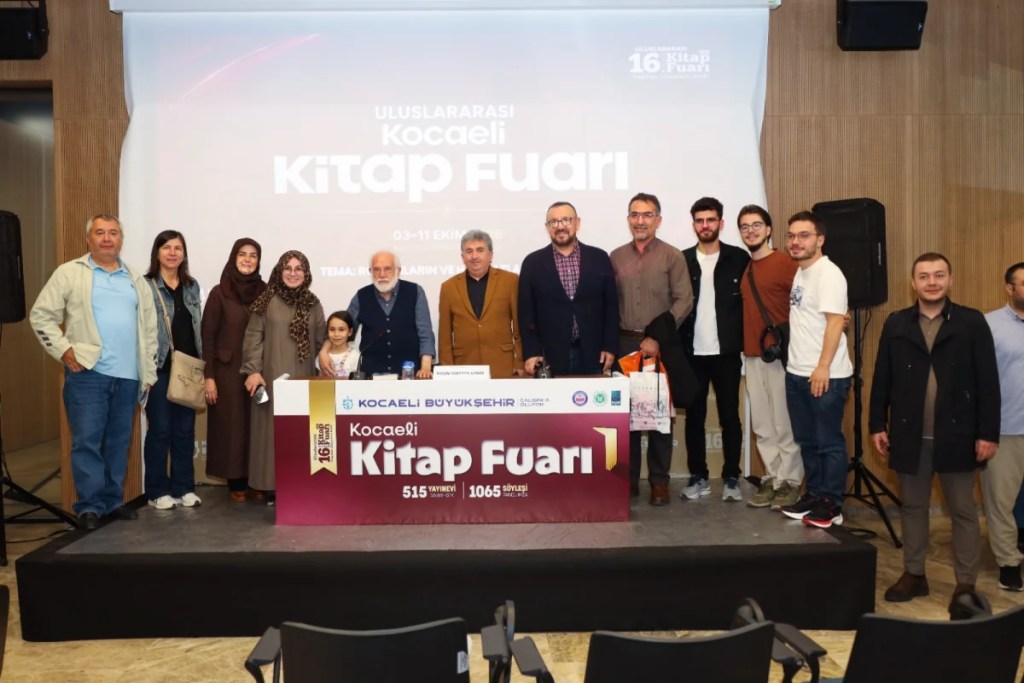 İhsan Süreyya Sırma Kitap Fuarı'nda konuştu - 3. görsel