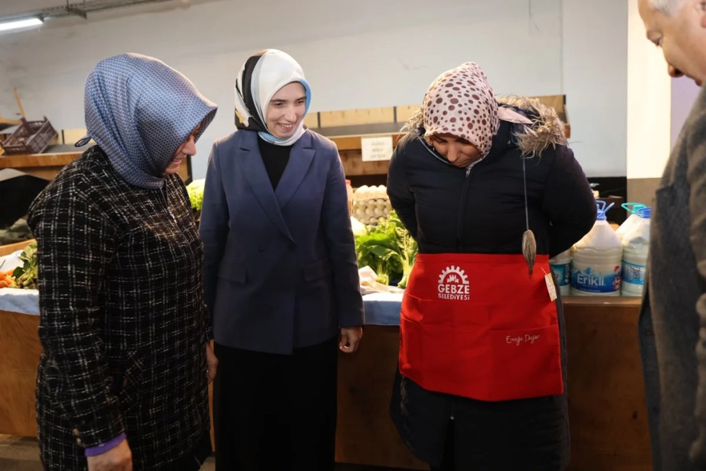 Kadın çiftçilere tezgâh başında özel ziyaret - 2. görsel