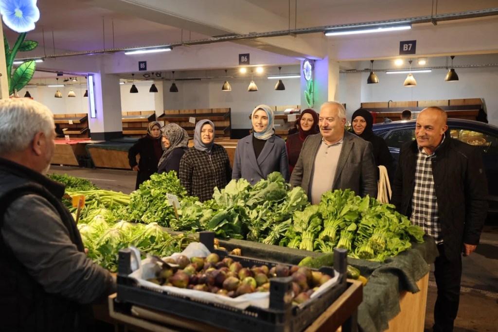 Kadın çiftçilere tezgâh başında özel ziyaret - 3. görsel