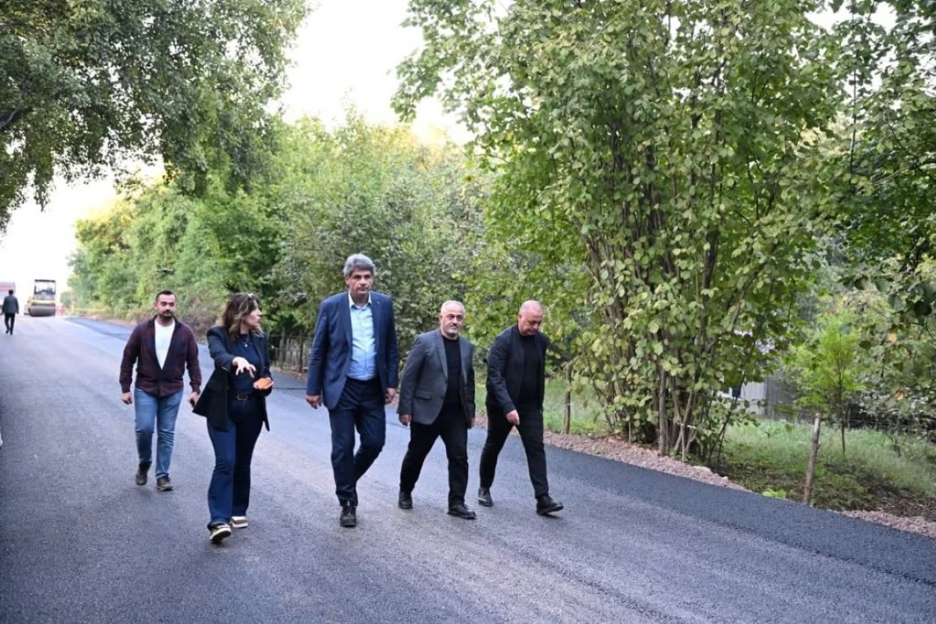 Kartepe'de teleferik yoluna yeni asfalt