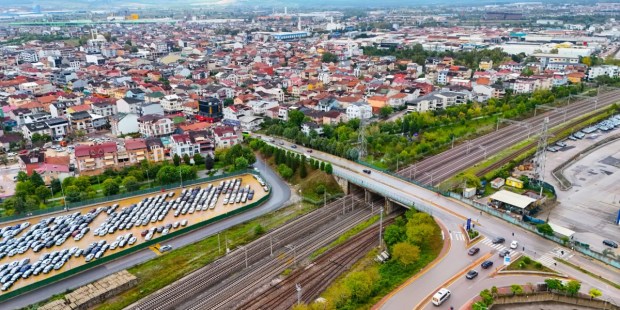 Kartepe’ye yeni yaya ve bisiklet altgeçidi