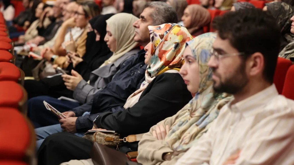 Kemal Sayar’dan hıza ve ekrana karşı uyarı