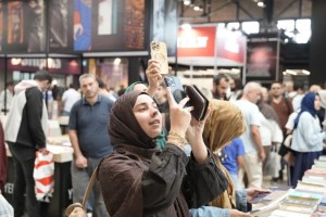 Kitap Fuarı’nda ‘Hatıran Yeter’ yankılandı