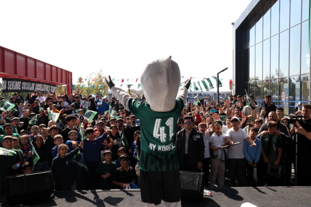 Kitap Fuarı'nda Kocaelispor coşkusu - 2. görsel
